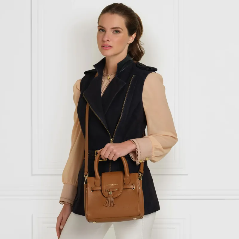 Fairfax and Favor The Primrose Gilet - Navy Suede-2